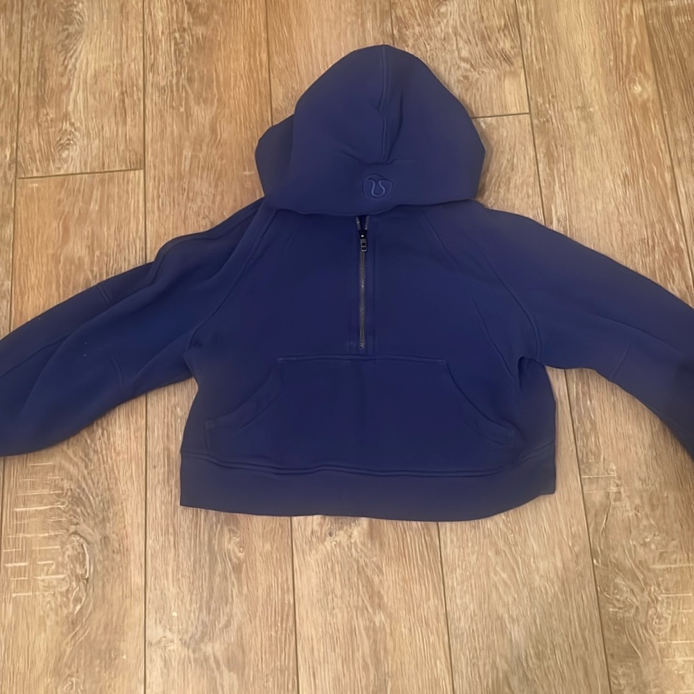 Lululemon half zip scuba size xs/s in